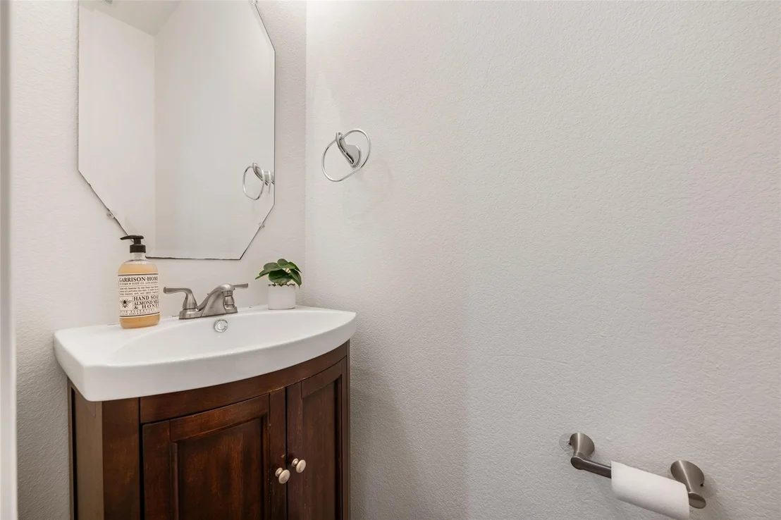 Photo of 8615 Dulcet DR