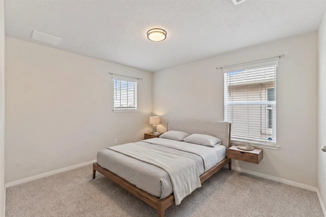 Photo of 152 Marienfeld LN