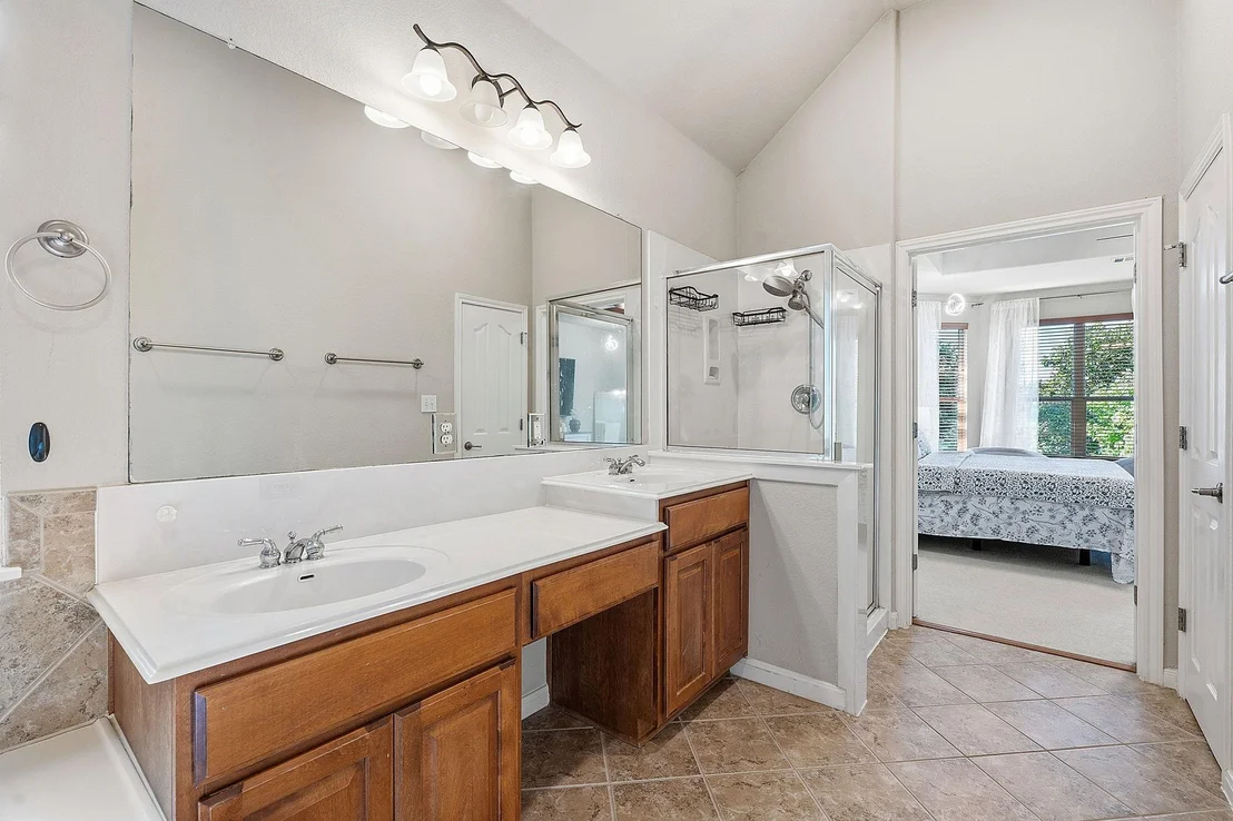 Photo of 2126 Clear Lake PL