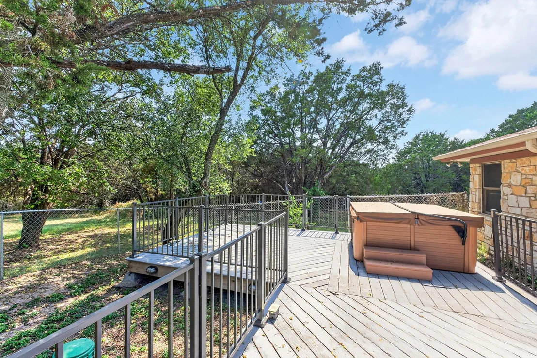 Photo of 381 County Road 4755