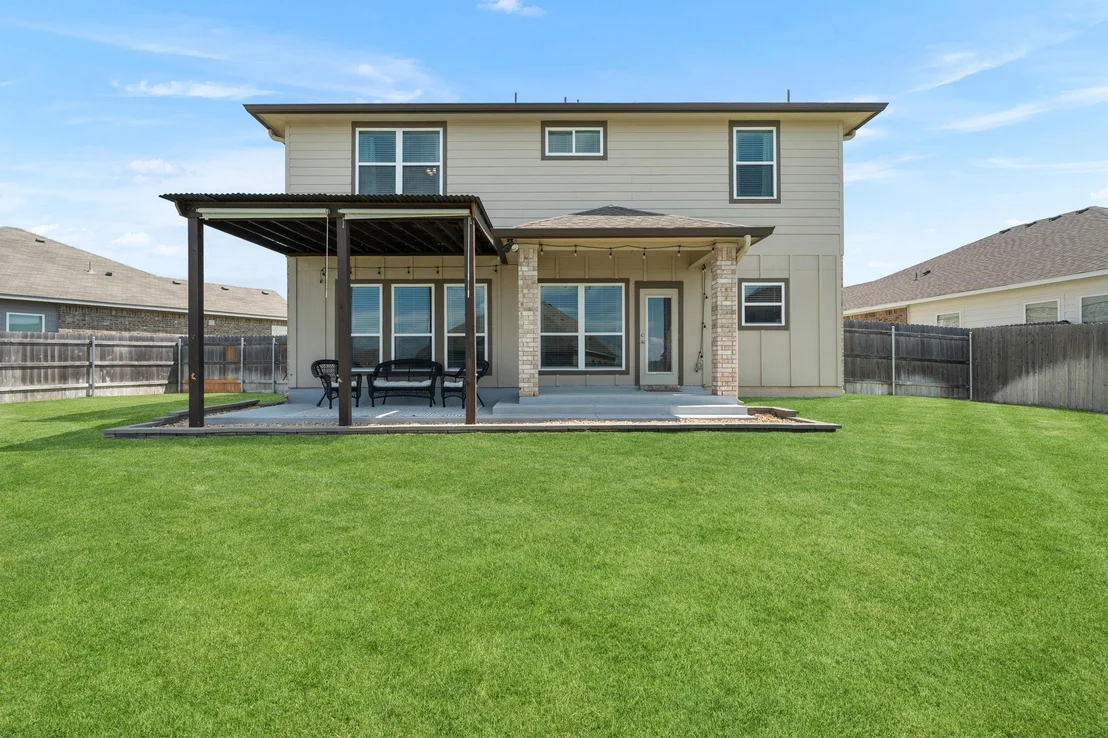 Photo of 10239 Six Shooter LN