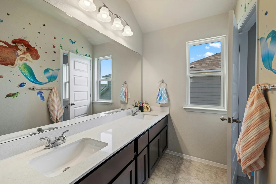 Photo of 339 Black Opal DR
