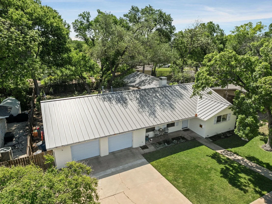 Photo of 5905 Marilyn DR