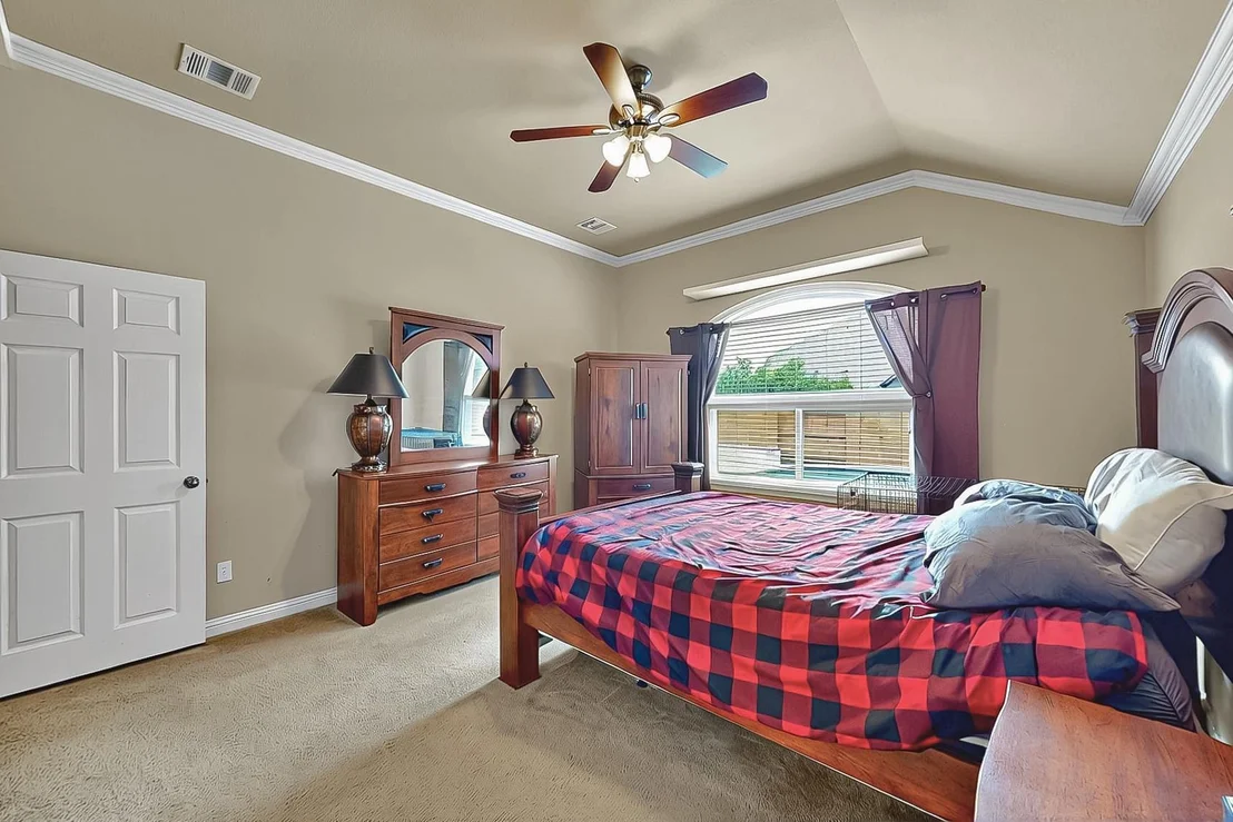 Photo of 320 Atlanta Park DR