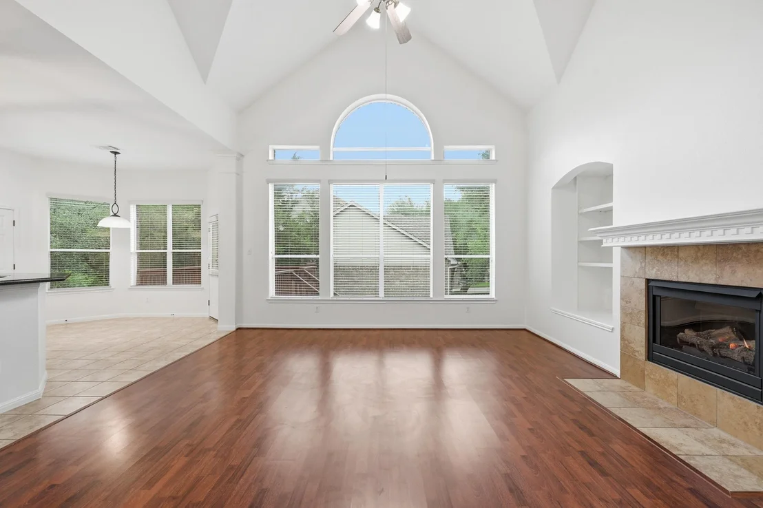 Photo of 12600 Lee Park LN