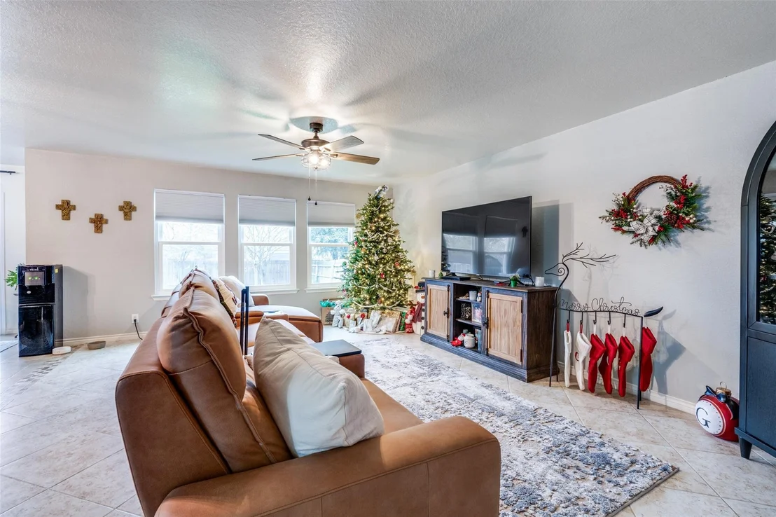 Photo of 1396 Copper Path DR