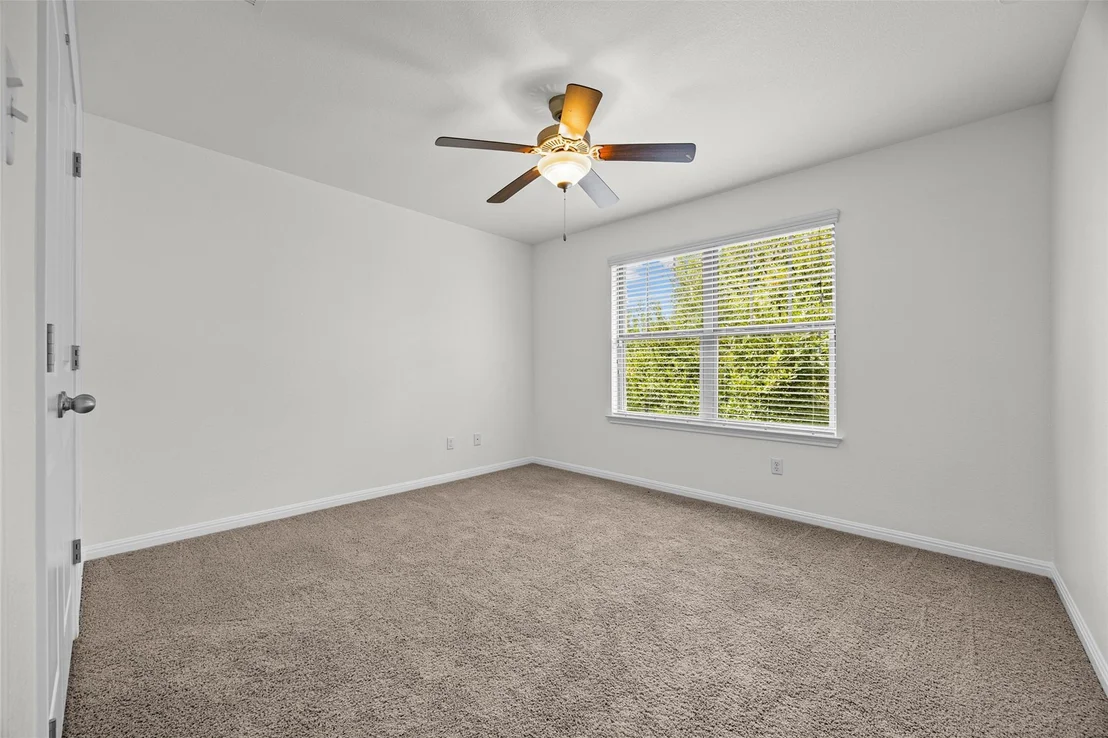 Photo of 606 Irvin DR