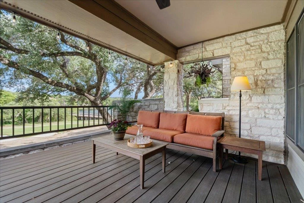 Photo of 110 West Eagle DR