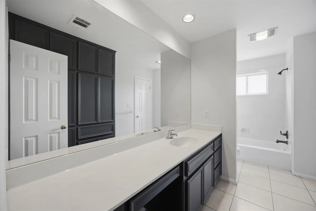 Photo of 720 Spring Creek RD
