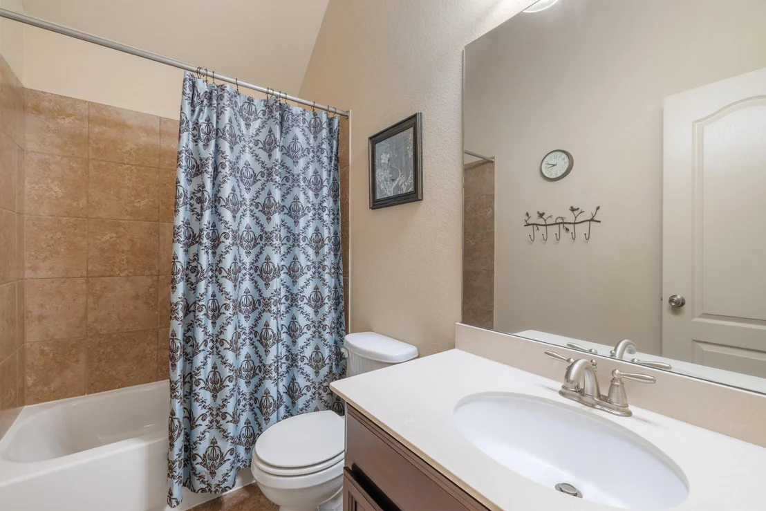 Photo of 921 Tabernash DR