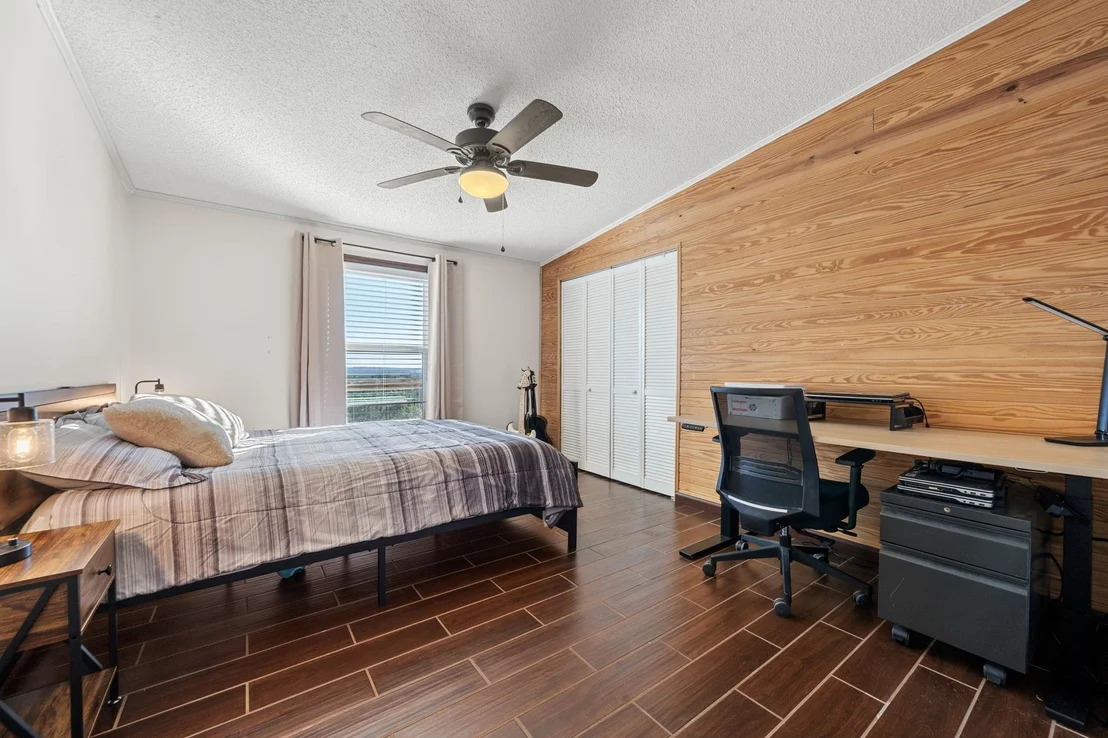 Photo of 28609 Paradise Manor DR