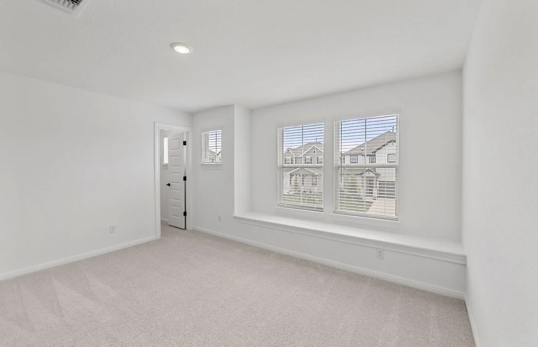 Photo of 405 Foresail RD
