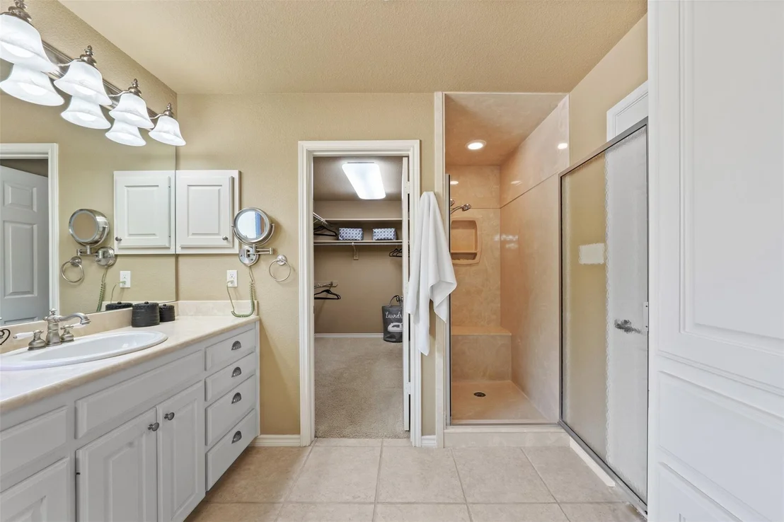 Photo of 1206 Ambrose DR