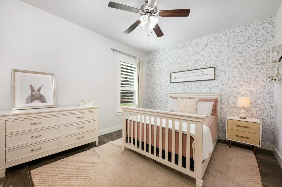Photo of 220 Highland Oaks