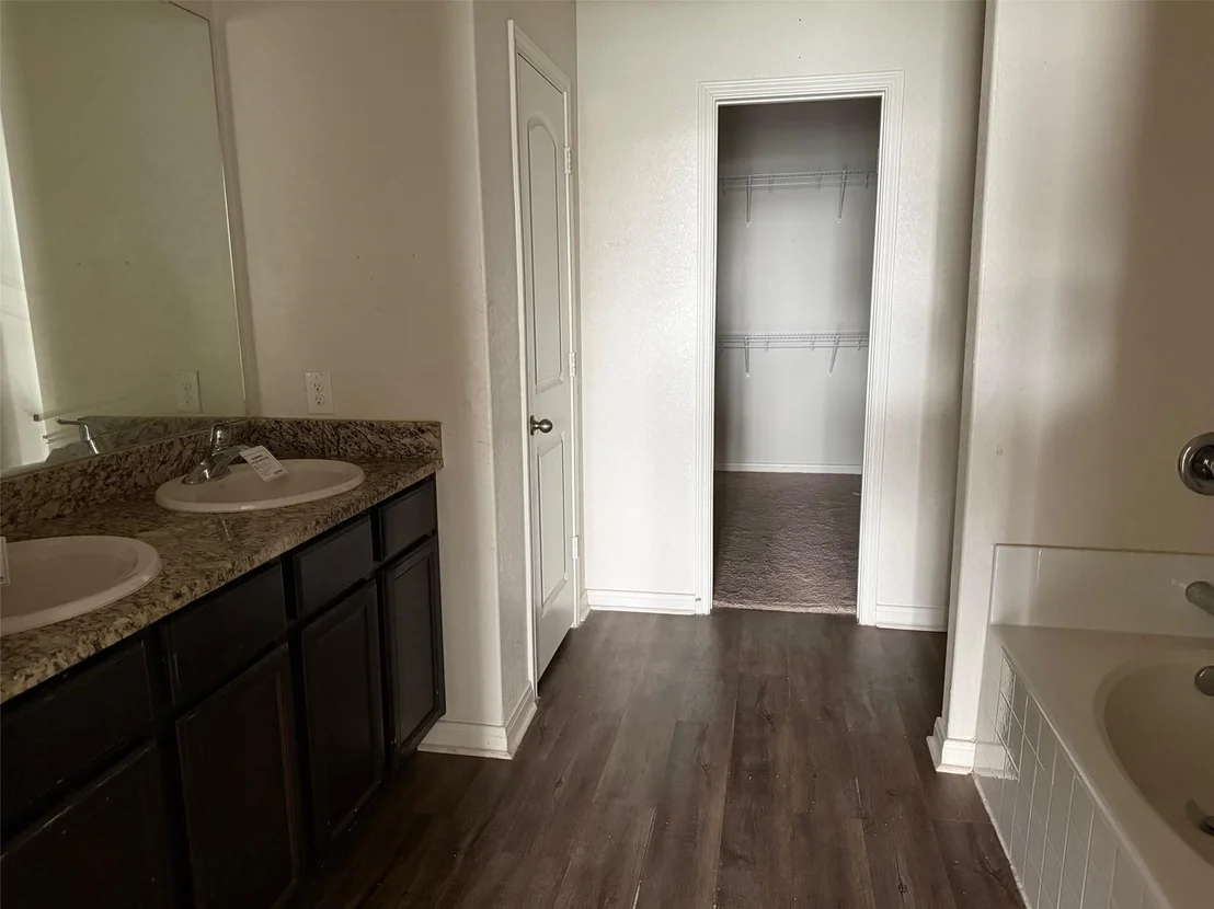 Photo of 6310 Daisy WAY