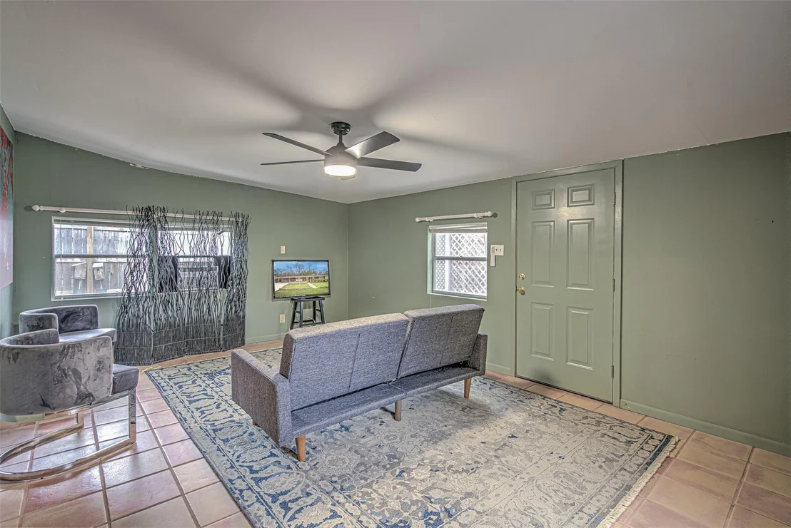 Photo of 5304 Bedford