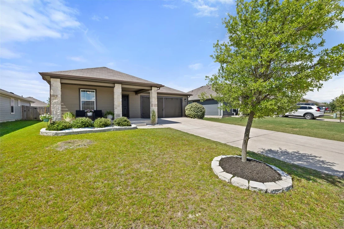 Photo of 104 San Bernard TRL