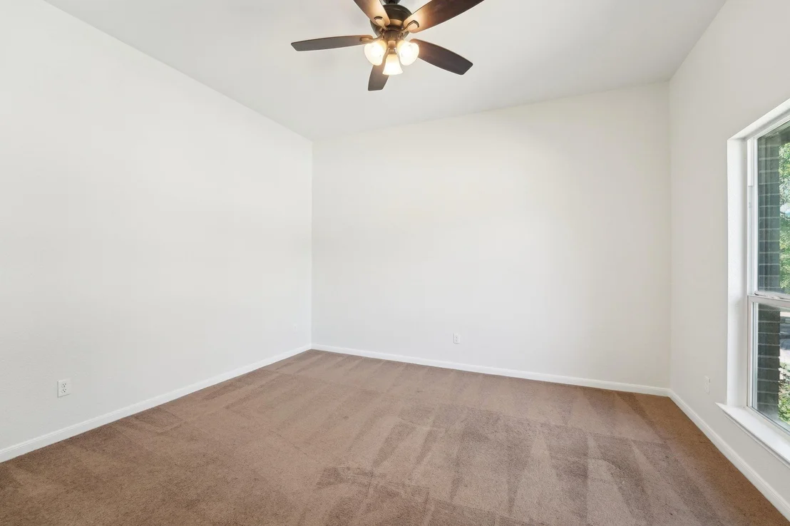 Photo of 444 Atlanta Park DR
