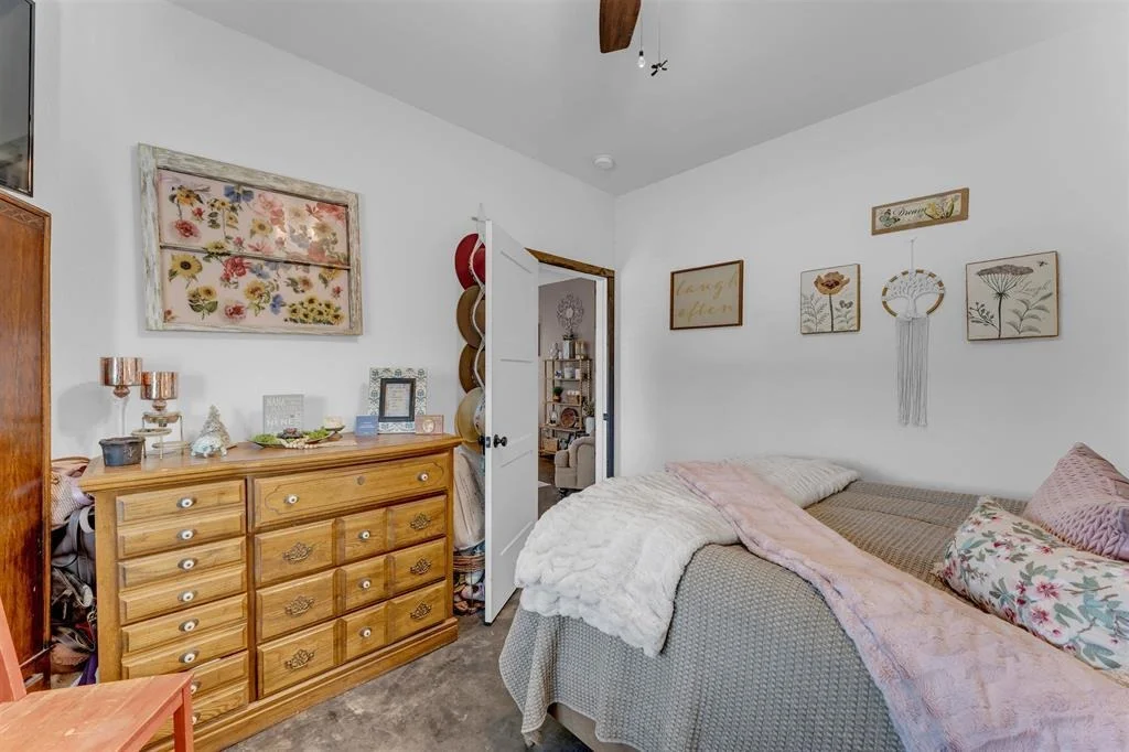 Photo of 1619 County Road 340