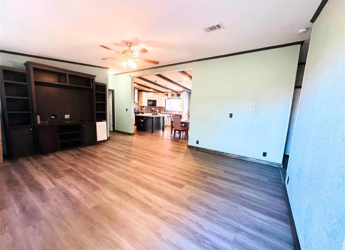 Photo of 2130 Mathias LN