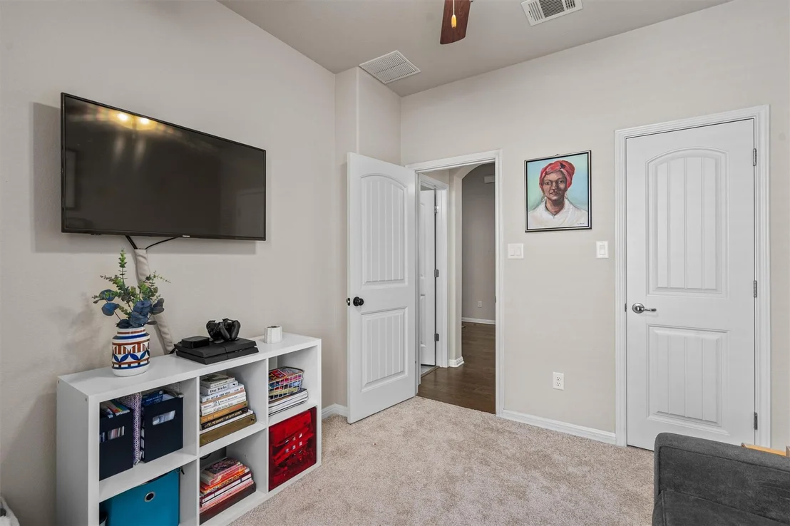 Photo of 2520 Weeping Beech LN