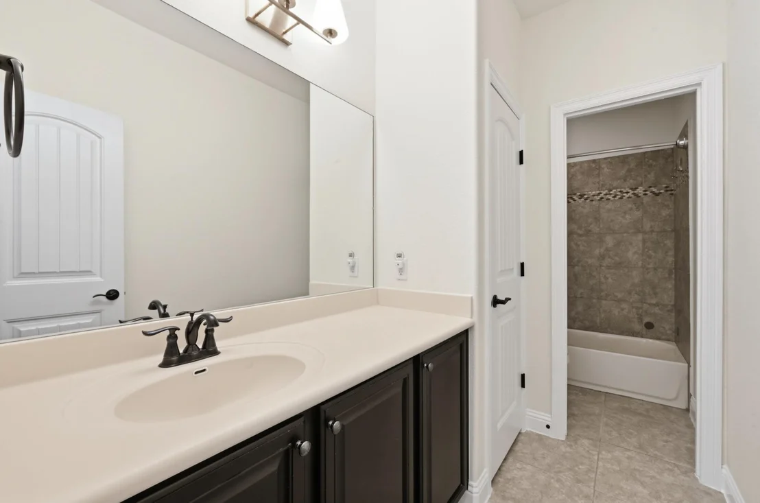 Photo of 202 Duffy LN