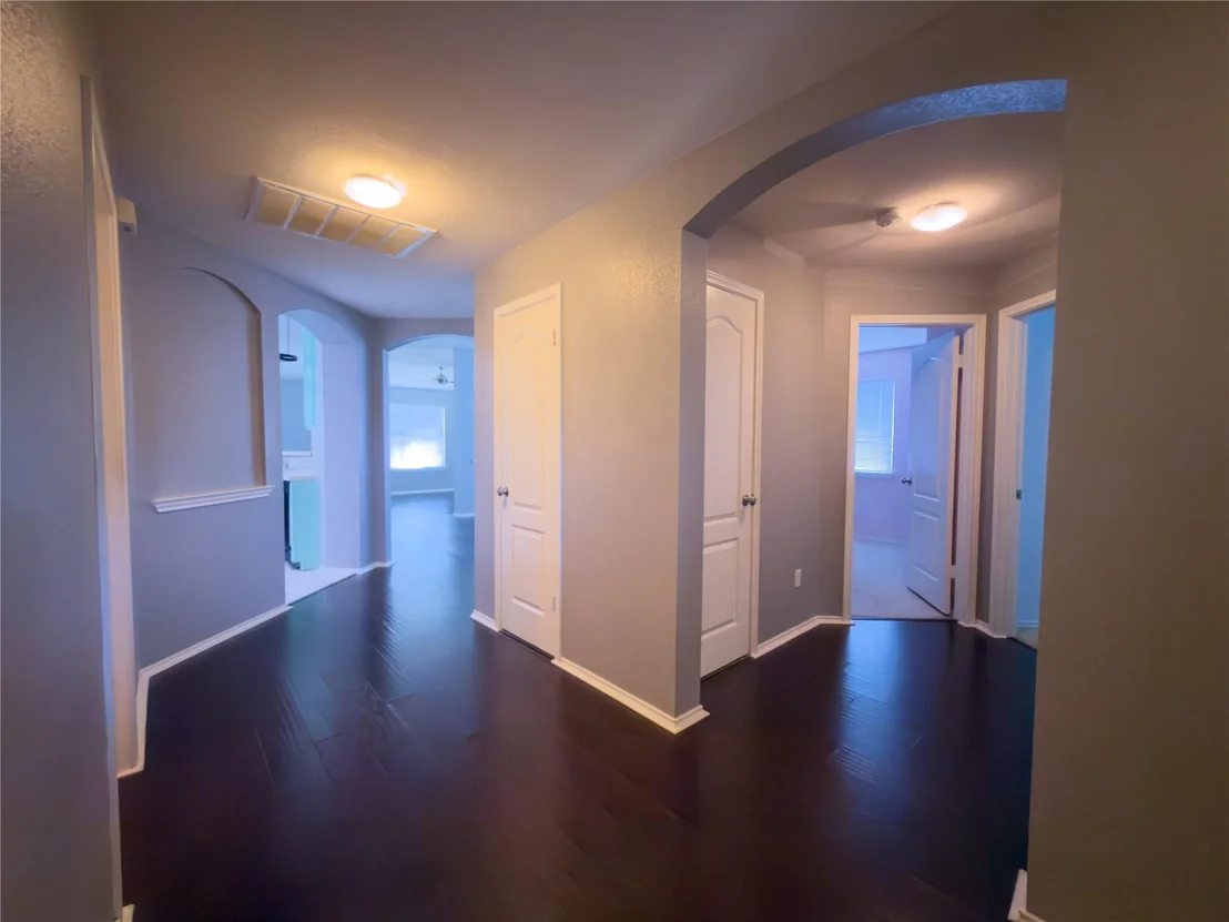 Photo of 310 Bubbling Brook DR