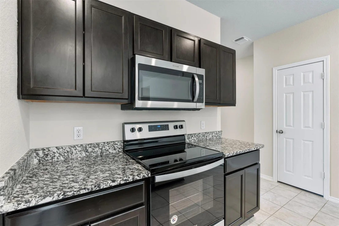 Photo of 1005 Taggart CT