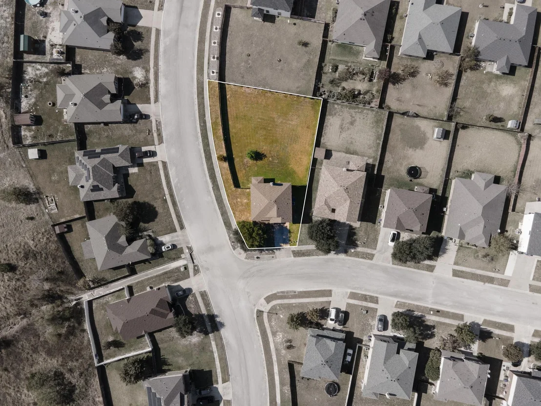 Photo of 2001 Isabelle DR