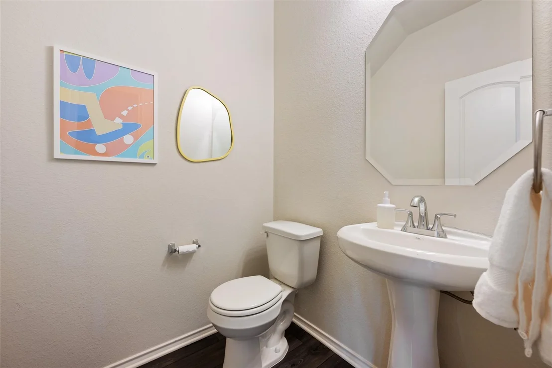Photo of 128 Sugarberry DR
