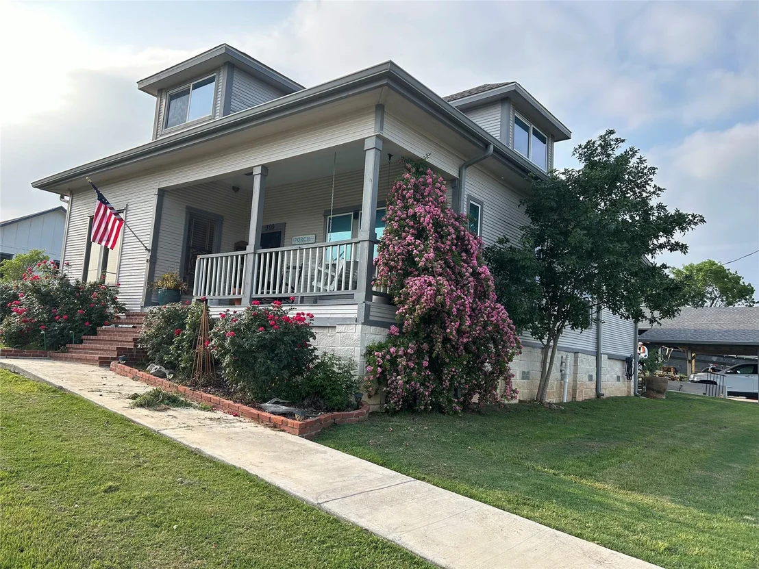Photo of 300 Herrin ST