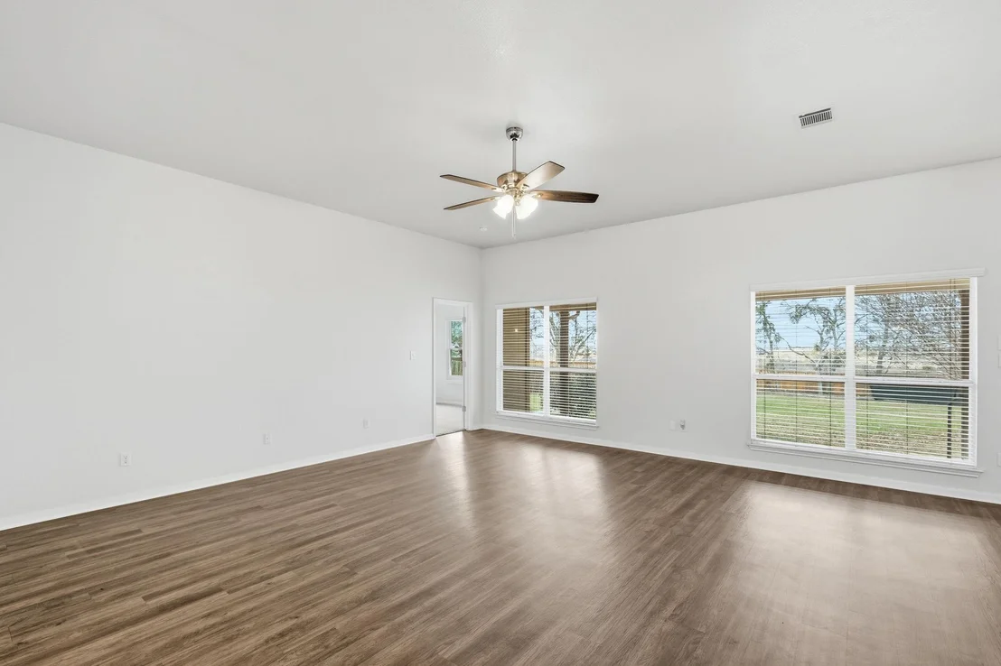 Photo of 102 Bosque DR