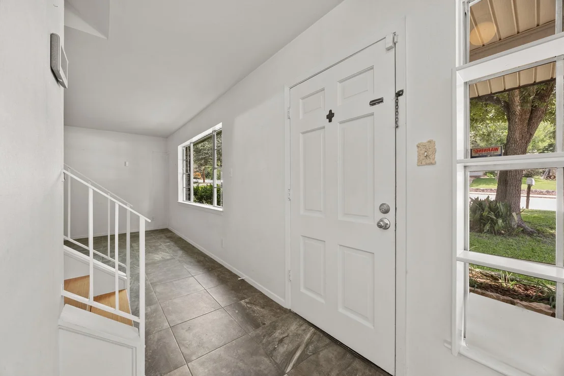 Photo of 6912 Langston DR