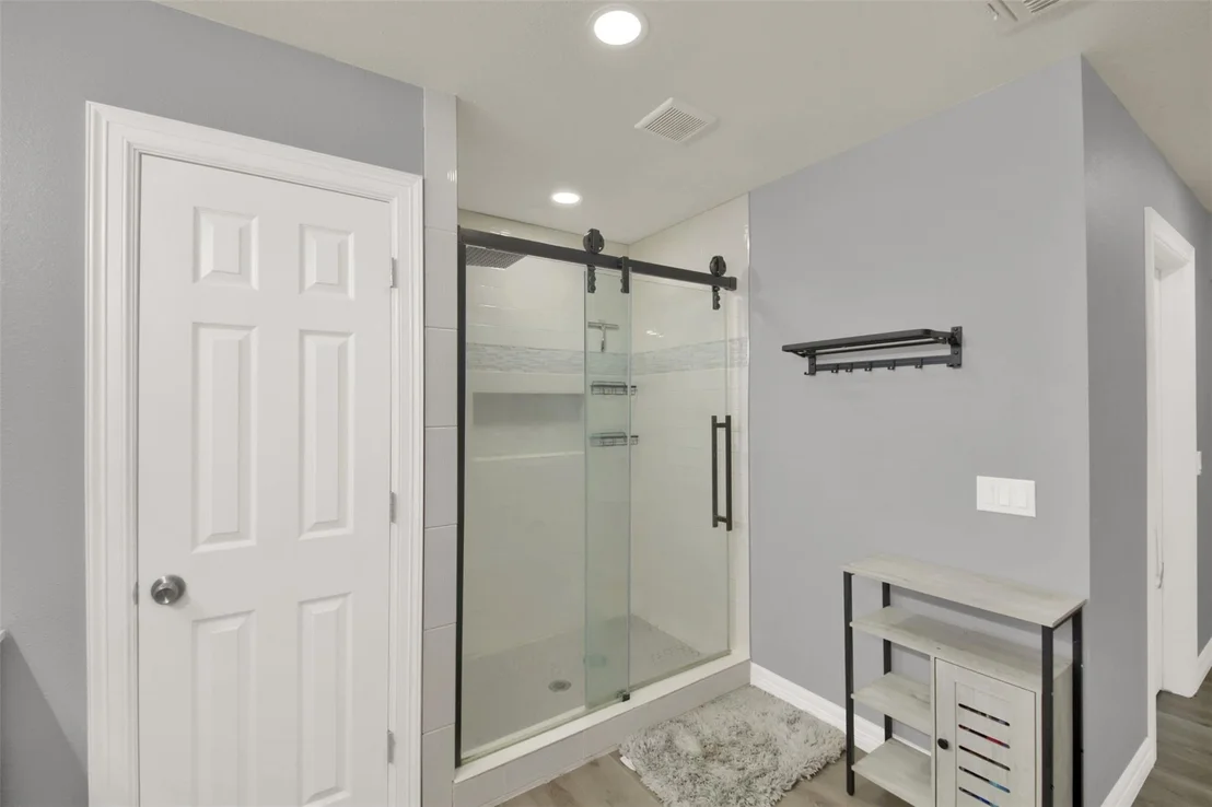 Photo of 115 Rangeland RD