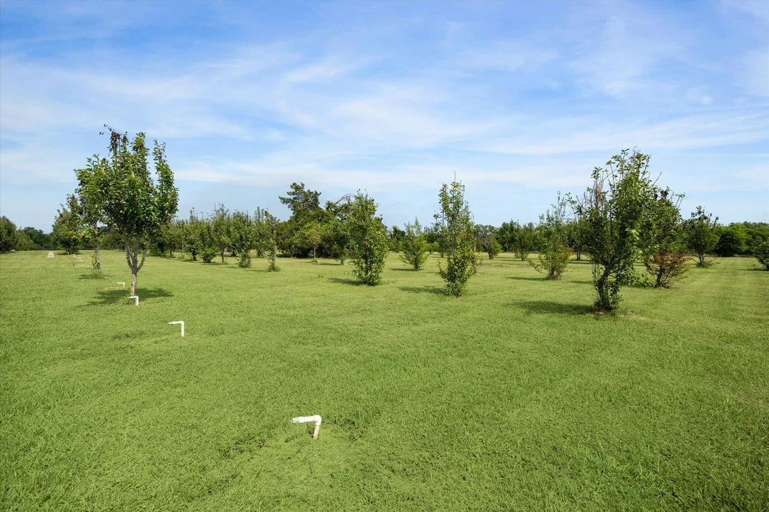 Photo of 4451 County Road 467