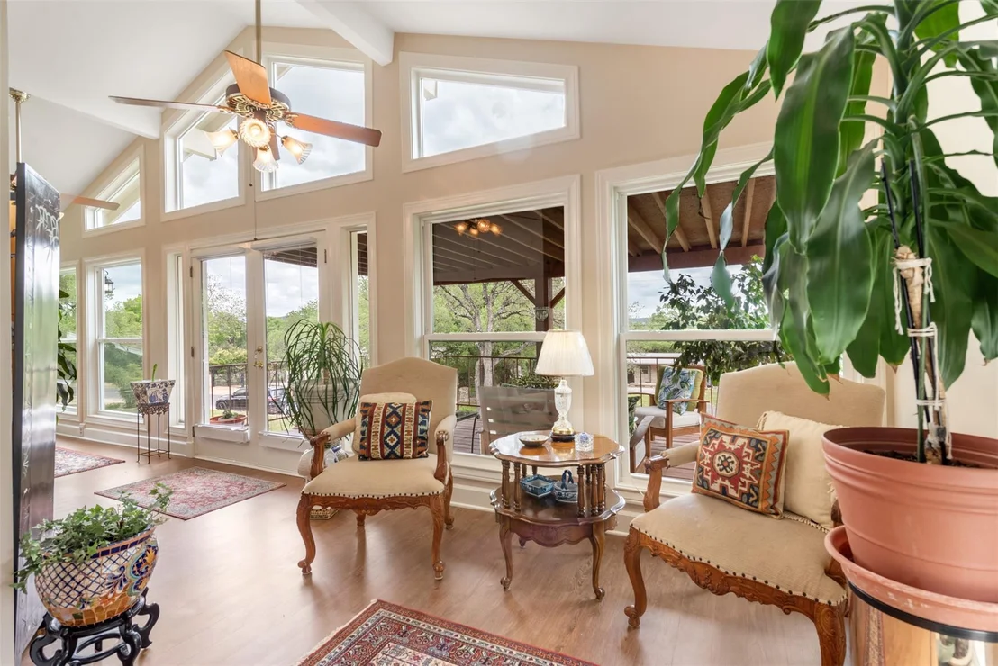 Photo of 5504 Lands End ST