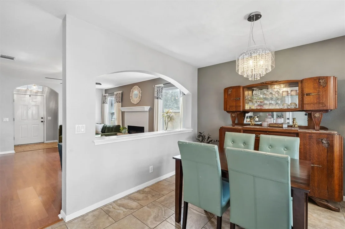 Photo of 100 Osage CT
