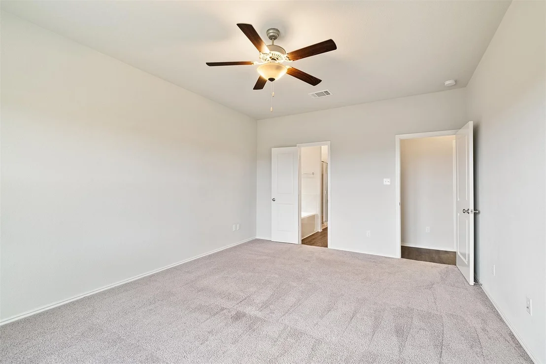 Photo of 285 Moon Stone TRL