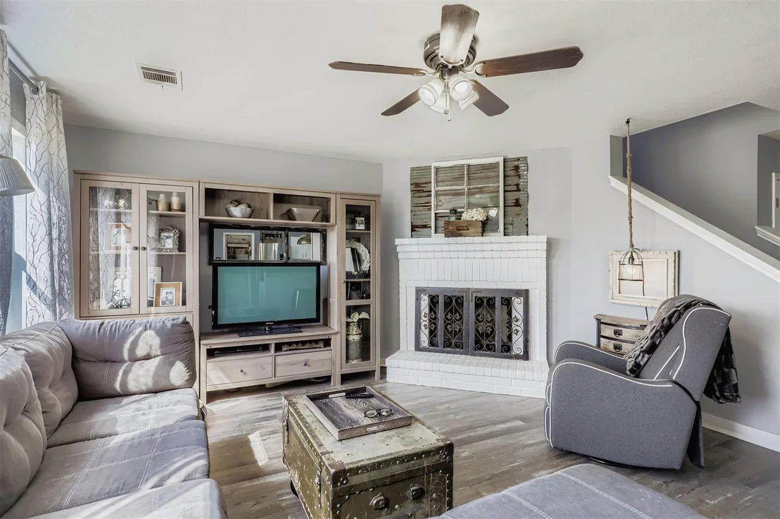 Photo of 500 Sparkling Brook LN