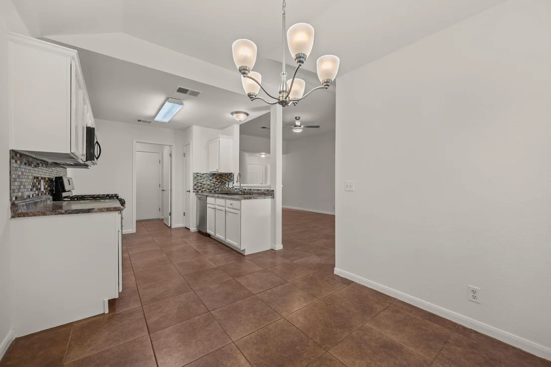 Photo of 124 Azalea DR