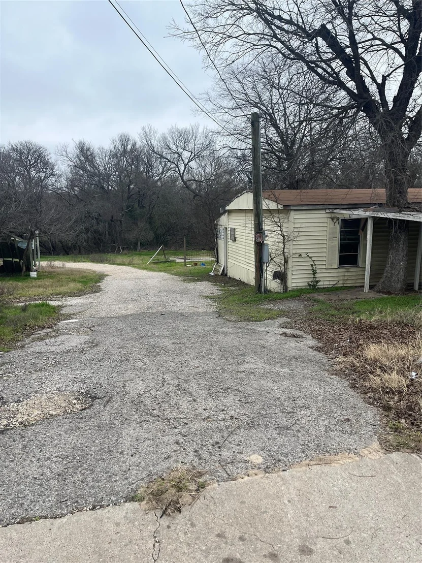 Photo of 8303 Bluff Springs RD