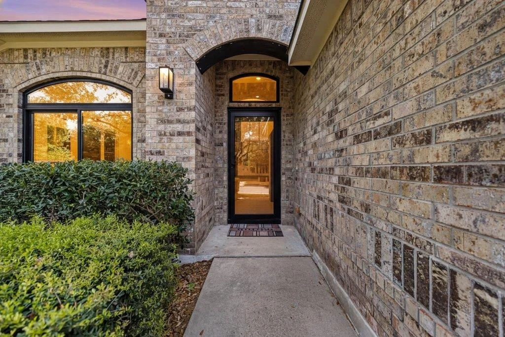 Photo of 18528 Blue Pond DR