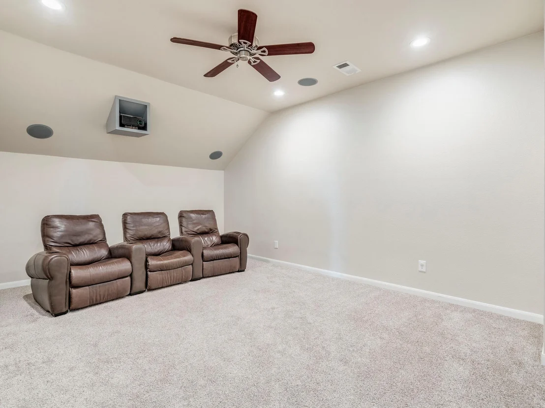 Photo of 1301 Horseback HOLW