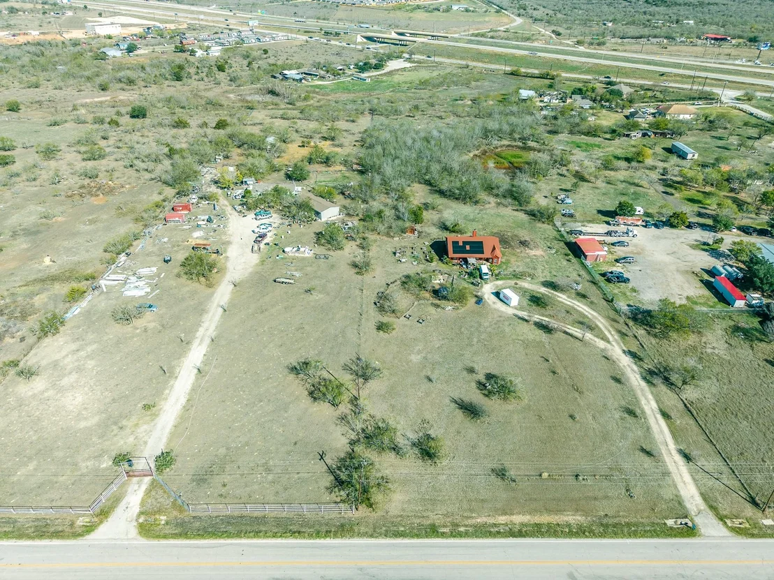 Photo of 8548 Old Lockhart RD