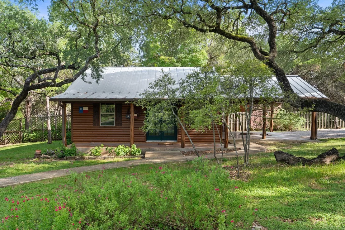 Photo of 301 Wilson Creek CIR