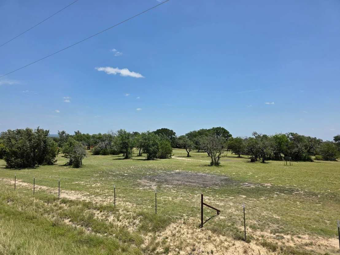 Photo of 237 Oak Glen LN