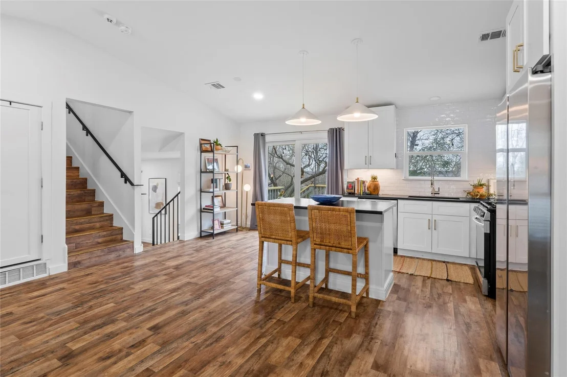 Photo of 6809 Roanoke DR