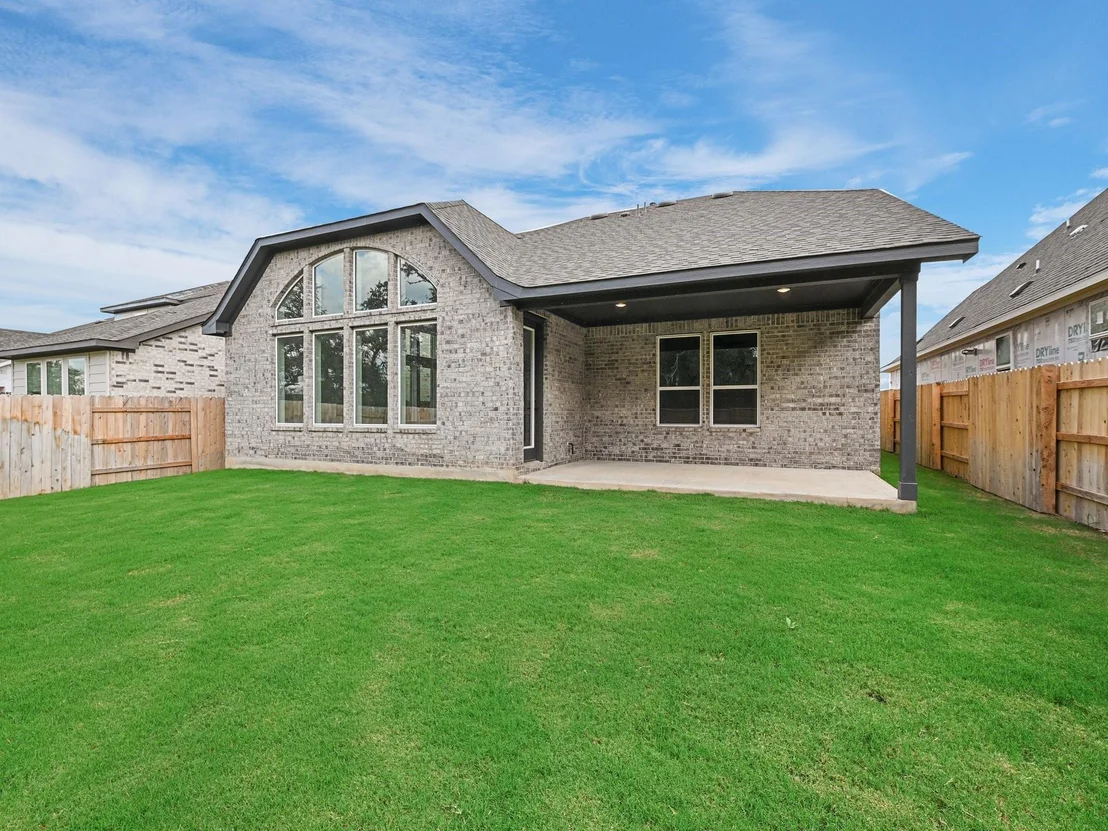 Photo of 298 Smithsonian LN