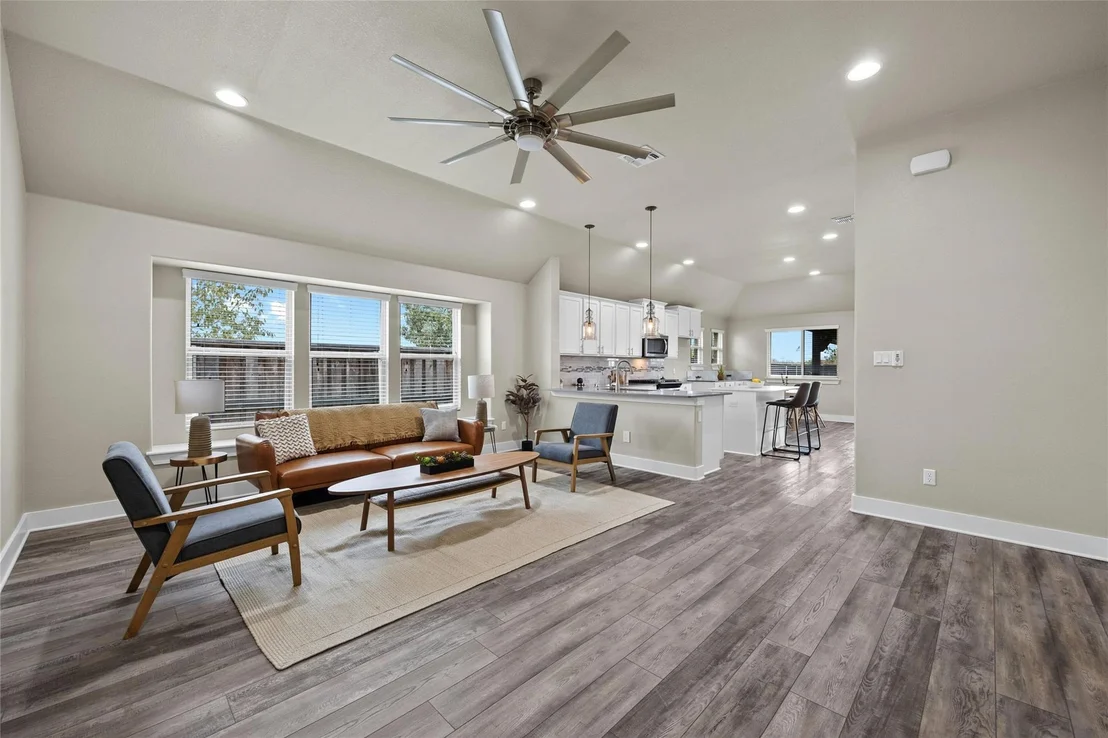Photo of 121 Headwind WAY