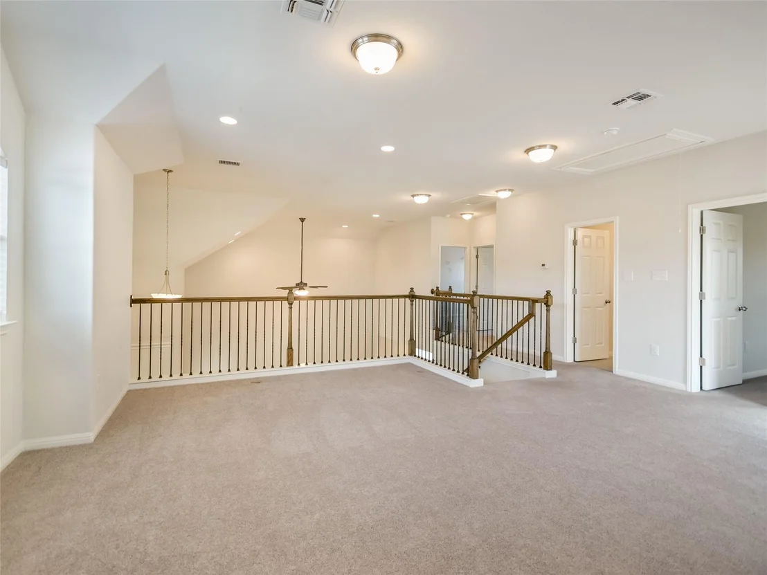 Photo of 820 Goldilocks LN